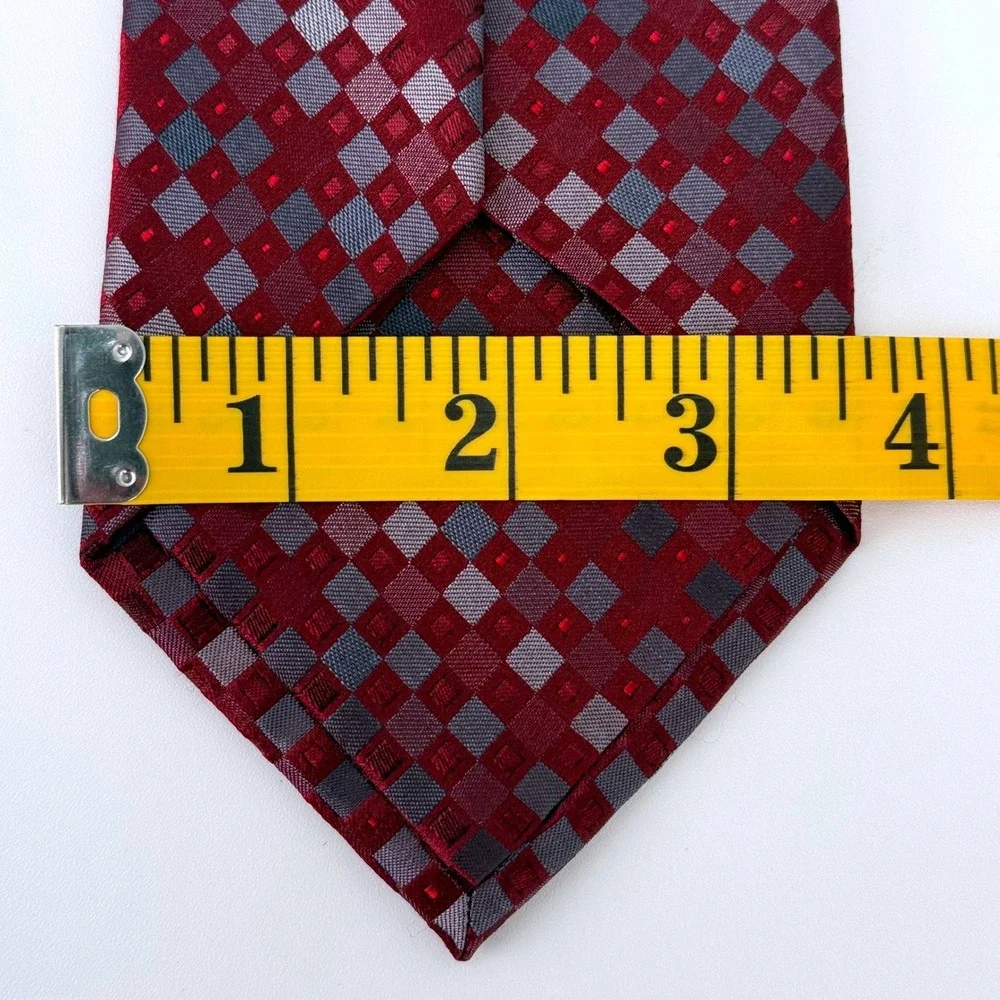 Calvin Klein Mens Silk Tie‎ Burgundy Red Gingham Checkerboard Pattern 61
